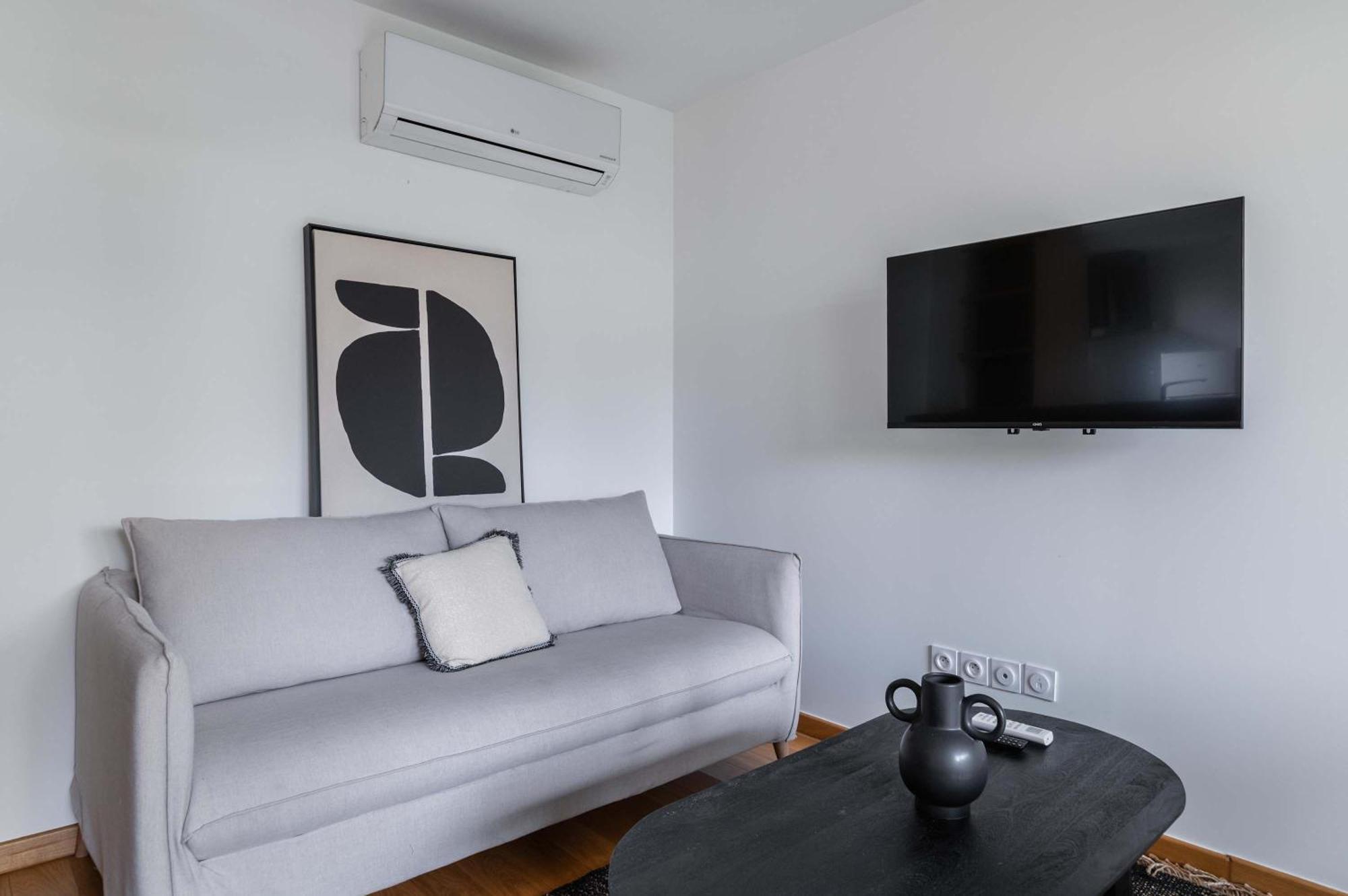 Appartement Lumineux Avec Terrasse Courbevoie - 4P - Flat-Guest エクステリア 写真